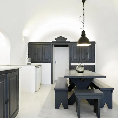 Atrina Canava 1894 4* Oia (Santorini)