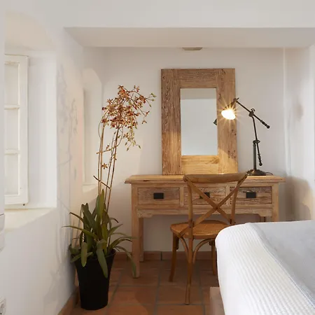 Atrina Canava 1894 4*