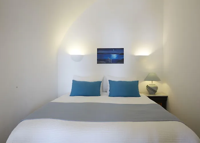 Atrina Canava 1894 4*