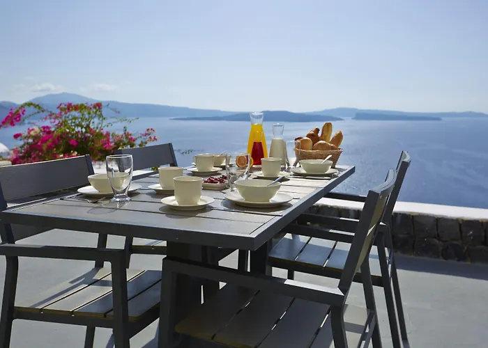 Atrina Canava 1894 4*