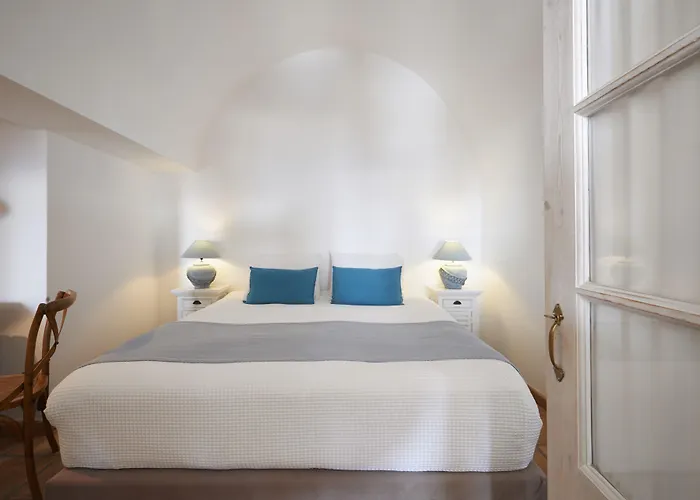 Atrina Canava 1894 4* Oia